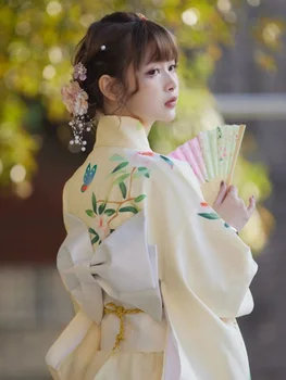 Традиционното женско кимоно в японски стил с красиви цветни щампи, дълга рокля в ретро стил, класическа юката с Оби, костюм за cosplay