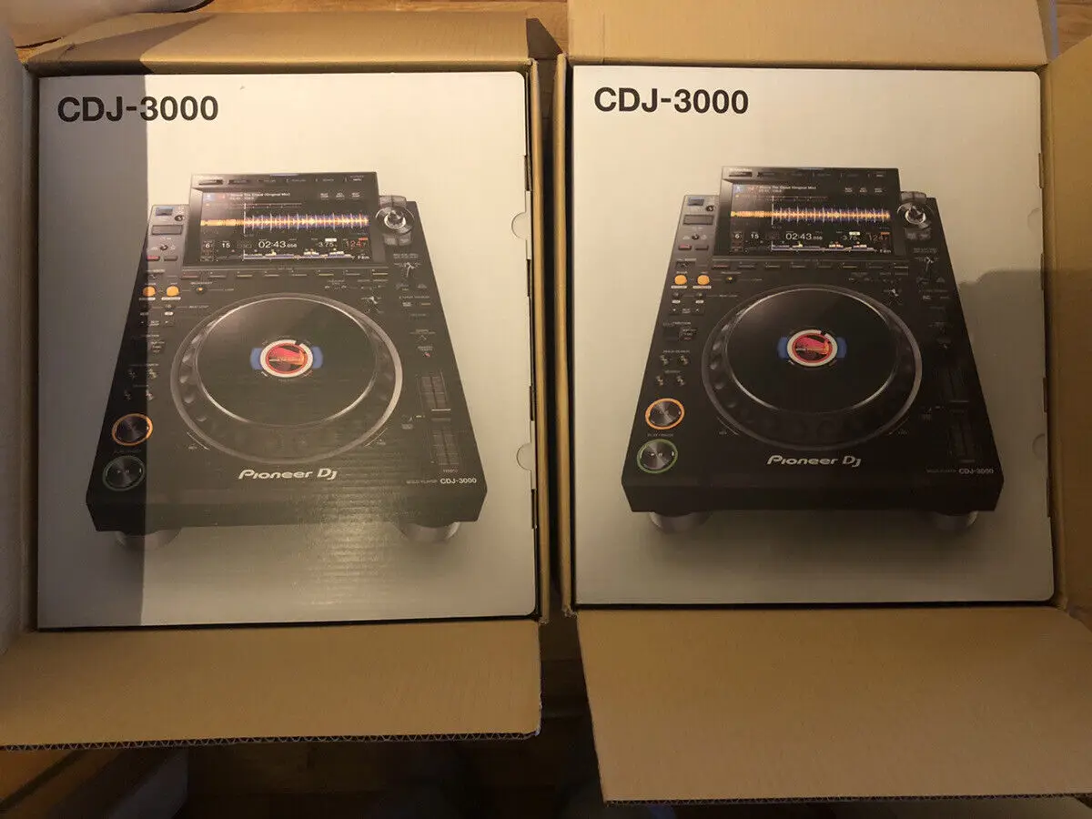 Лятна 50% отстъпка за професионален мултиплейър плеър Pioneer DJ CDJ-30000
